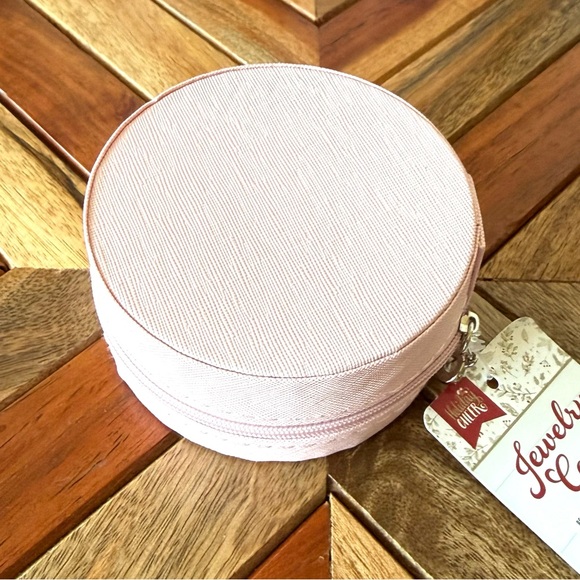 Pink Round Jewelry Organizer-New - Picture 3 of 4